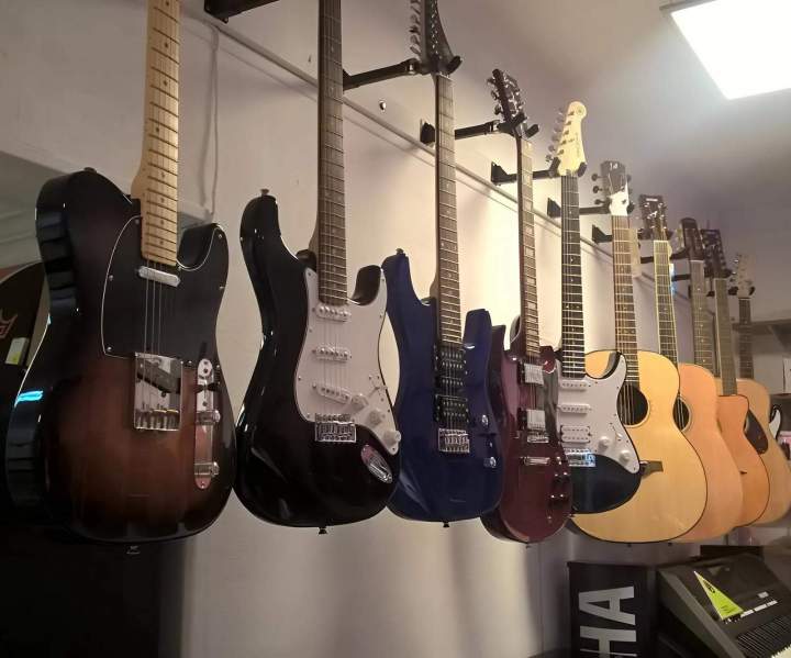 Atelier de lutherie de guitare Lisieux