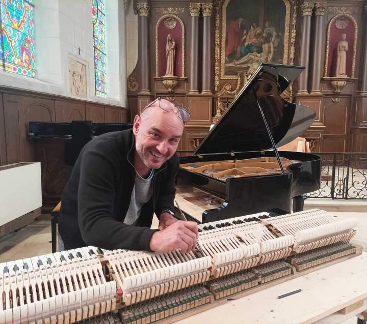 Accordeur de piano, Le Havre